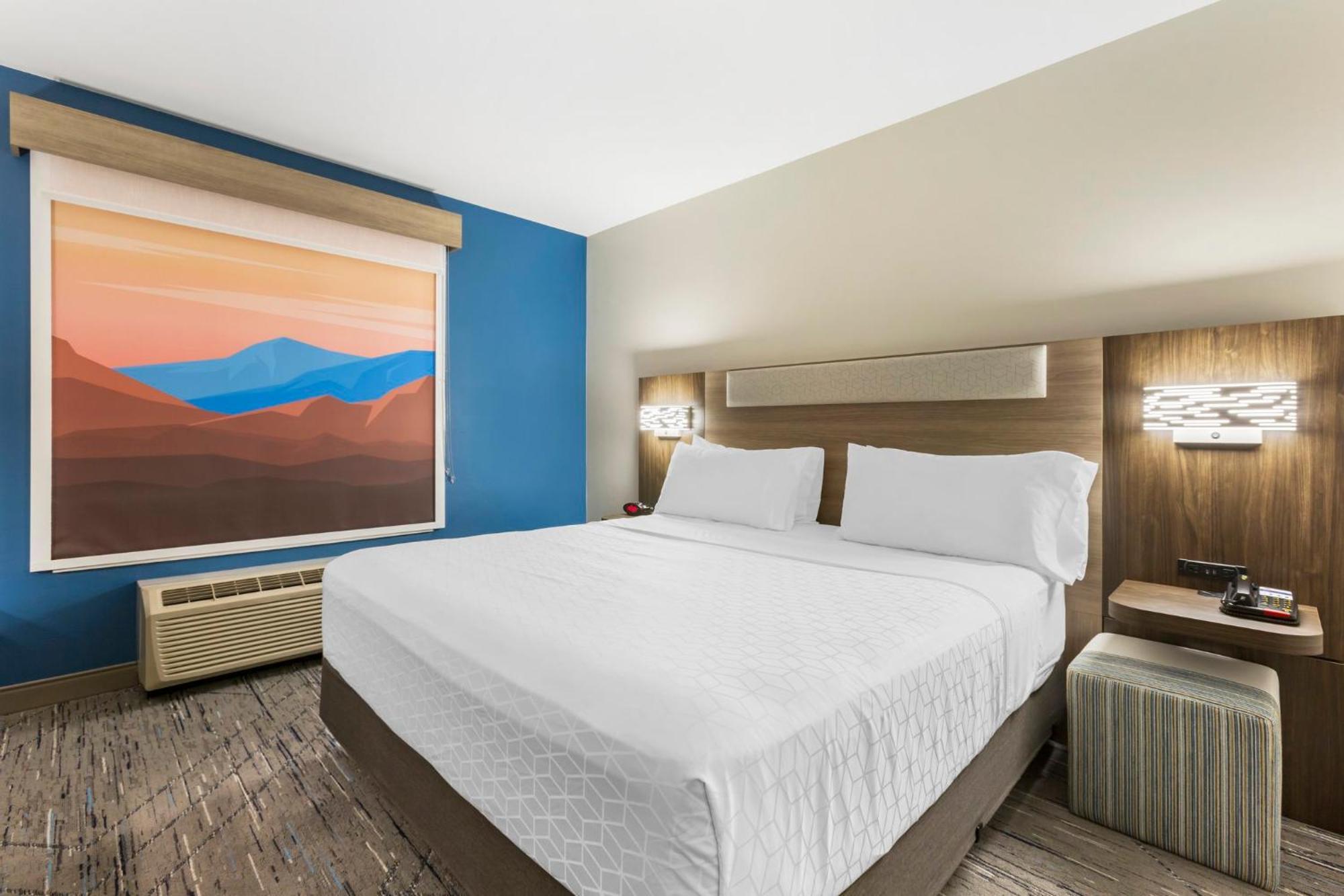 Holiday Inn Express Belgrade-Bozeman Area By Ihg Exterior photo