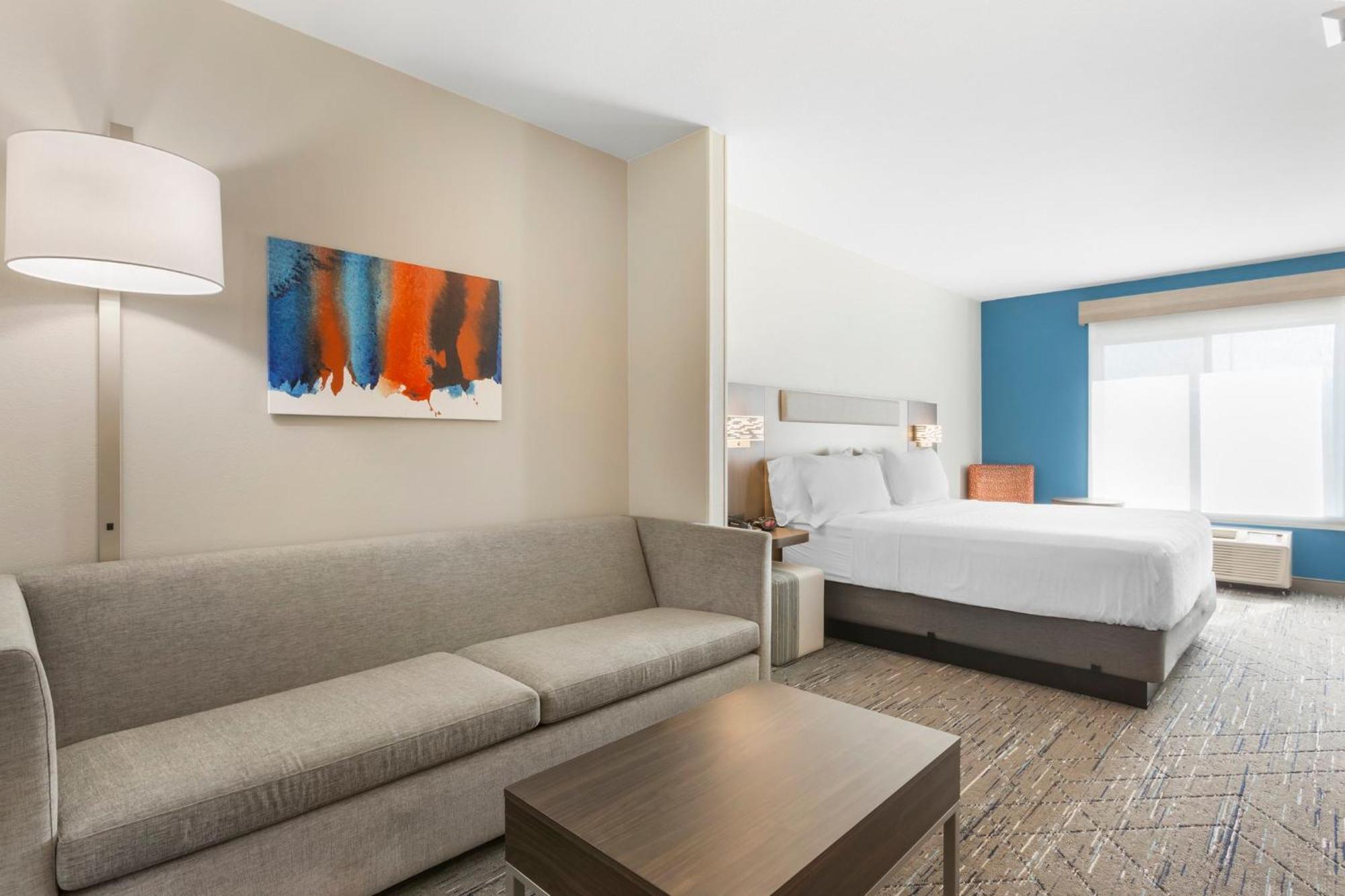 Holiday Inn Express Belgrade-Bozeman Area By Ihg Exterior photo